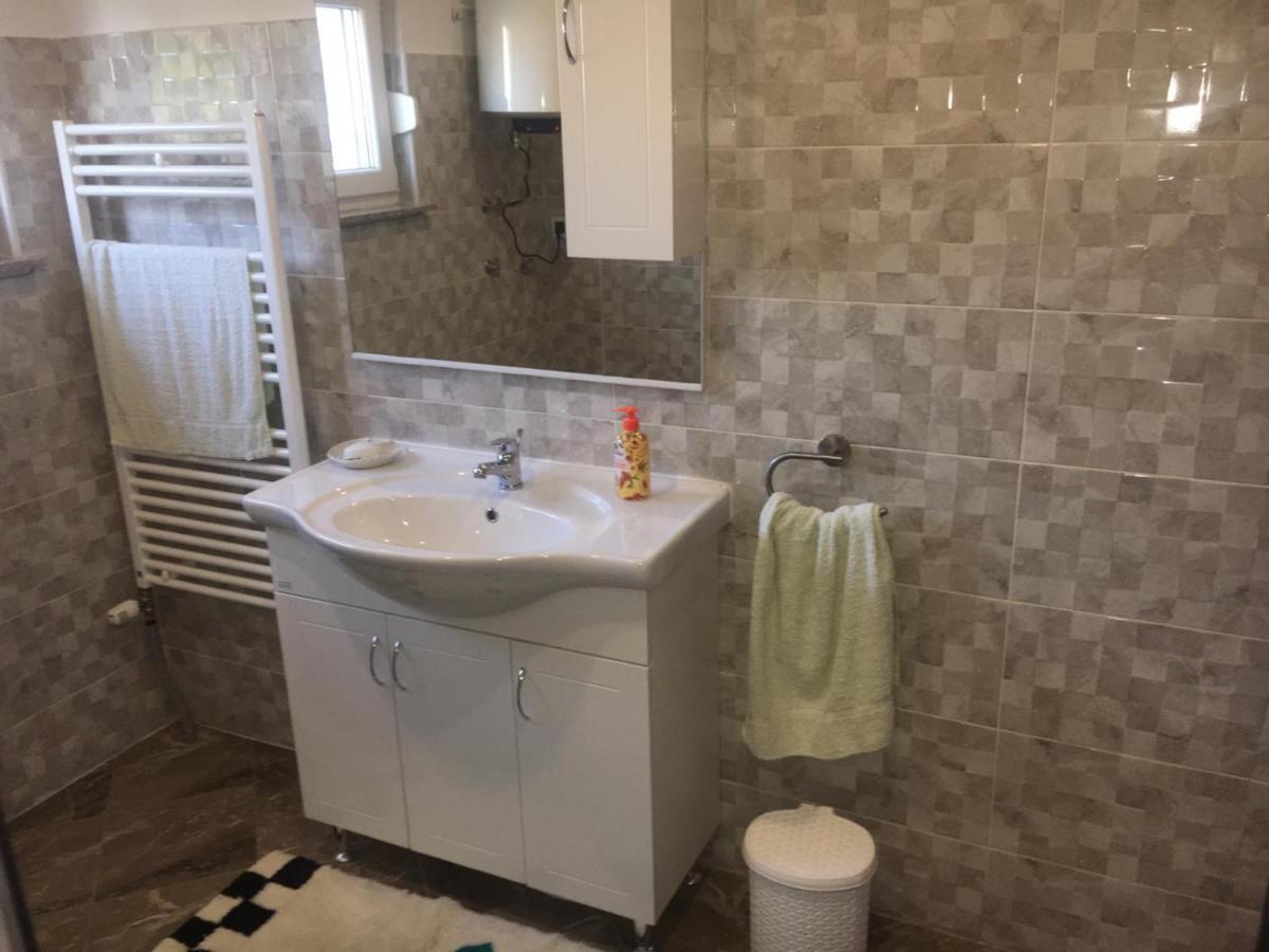 Apartament Apartman Anita Konjevrate Zewnętrze zdjęcie